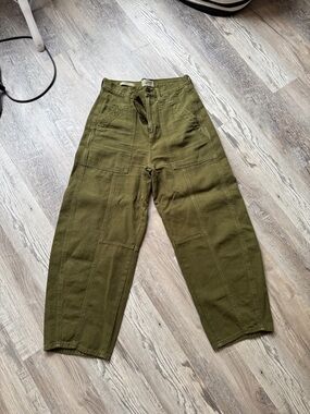 Universal Thread Olive Green Women's Cargo Pants